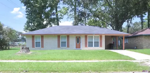 5761 San Juan Dr, Baton Rouge, LA 70811