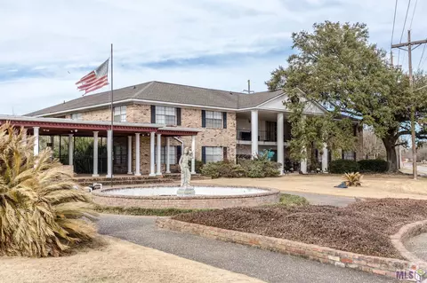 675 Wooddale Blvd # 79, Baton Rouge, LA 70806