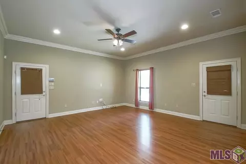 Living - 29801 Park St, Walker, LA 70785 photo 1 of 3