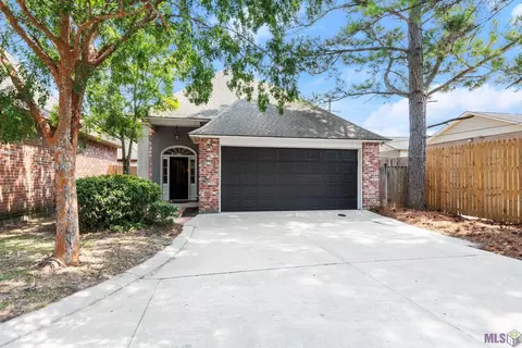 7341 Japonica Ct, Baton Rouge, LA 70808