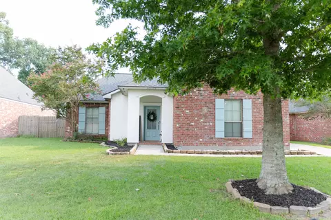 40325 Creekway Cove Ct, Gonzales, LA 70737