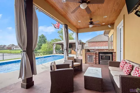13461 Williamsburg Dr, Walker, LA 70785 photo 21