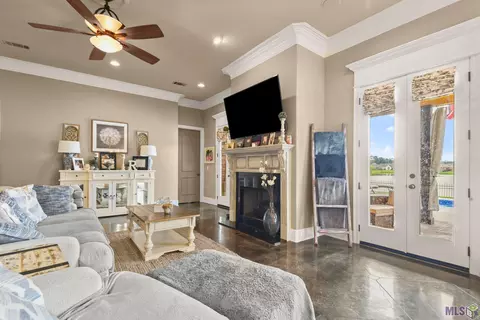 13461 Williamsburg Dr, Walker, LA 70785 photo 7