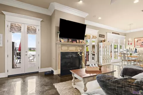 13461 Williamsburg Dr, Walker, LA 70785 photo 9