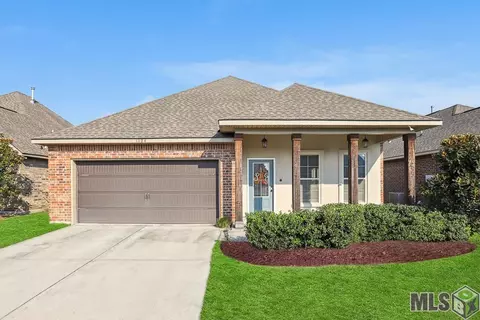1024 Deer Pass Dr, Baton Rouge, LA 70820