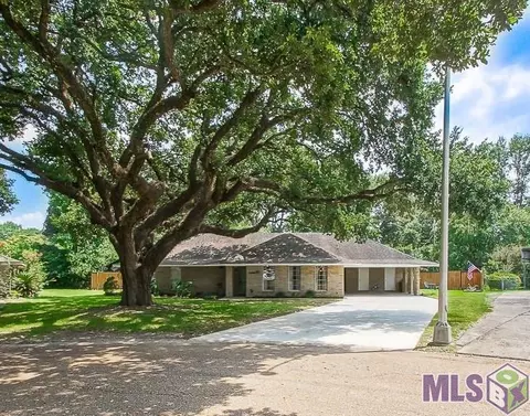 343 Burgess Pl, Baton Rouge, LA 70815