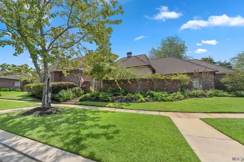 19505 Garden Lake Ct, Baton Rouge, LA 70809