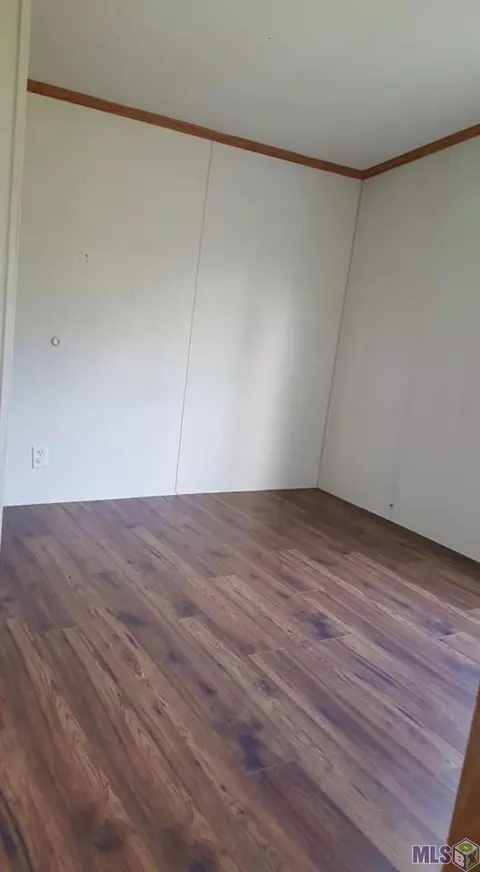 12725 Hodges Ln, Walker, LA 70785 photo 5