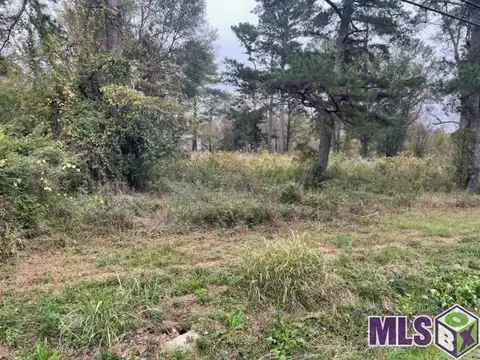 7233 Antioch Rd, Baton Rouge, LA 70817