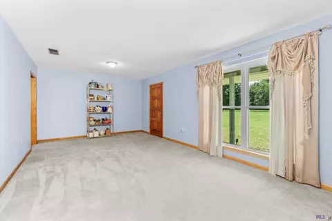 15259 Denham Rd, Pride, LA 70770 photo 7