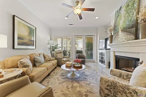 998 Stanford Ave #411, Baton Rouge, LA 70808