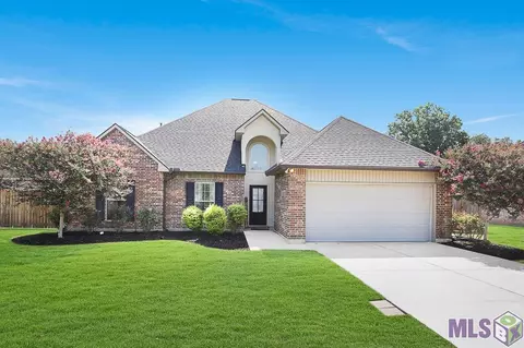 1912 S Sky Haven Ave, Gonzales, LA 70737