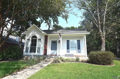 347 Meadow Bend Dr, Baton Rouge, LA 70820