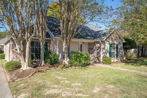 1356 Woodlong Dr, Baton Rouge, LA 70816