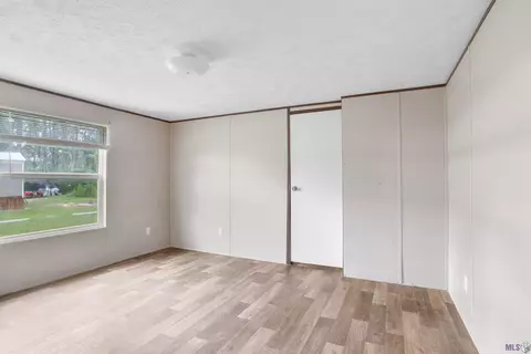 27272 Patterson Rd, Springfield, LA 70426 photo 6