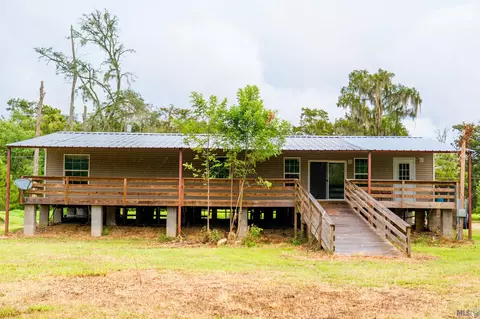 20400 La Hwy 22, Maurepas, LA 70449