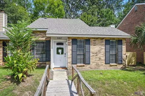 5207 Cumberland Cove Dr, Baton Rouge, LA 70817