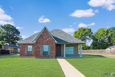 2262 Southwind Dr, Zachary, LA 70791