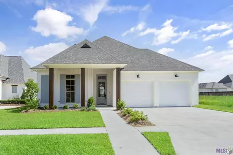 38189 Woodland Trail Dr, Prairieville, LA 70769