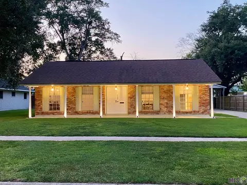 8137 Franwood Dr, Baton Rouge, LA 70806