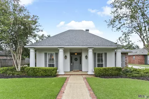 4850 Cottage Hill Dr, Baton Rouge, LA 70809