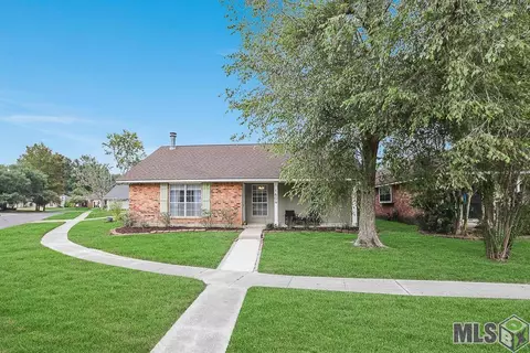 1604 Briarridge Dr, Baton Rouge, LA 70810