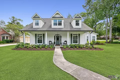 2937 Three Oaks Ave, Baton Rouge, LA 70820