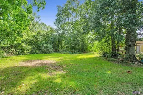 Exterior - 9492 Wesson St, Baton Rouge, LA 70809 photo 4 of 5