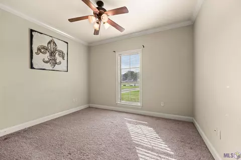 Bedroom - 15037 Coldwater Dr, Walker, LA 70785 photo 3 of 3