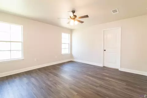 28790 Brett Dr, Walker, LA 70785 photo 12