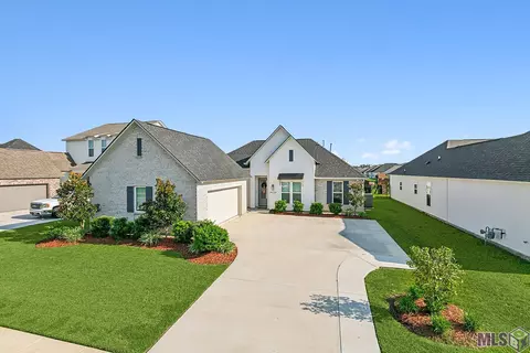 39229 Canopy Ct, Gonzales, LA 70737