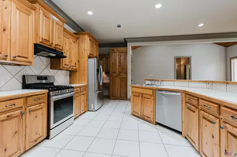 30347 Trace Ln, Walker, LA 70785 photo 4