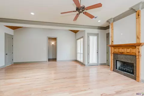 30347 Trace Ln, Walker, LA 70785 photo 7
