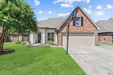 41170 Hidden Cove Ave, Gonzales, LA 70737