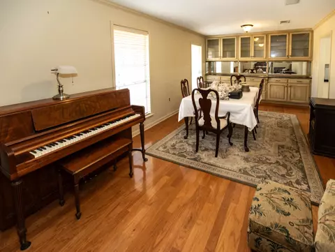 2323 Debra Dr, Baker, LA 70714 photo 10
