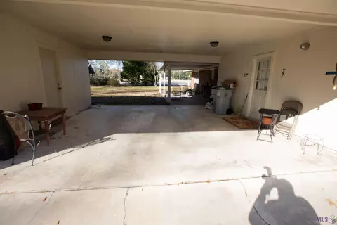 2323 Debra Dr, Baker, LA 70714 photo 5