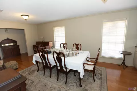 2323 Debra Dr, Baker, LA 70714 photo 11