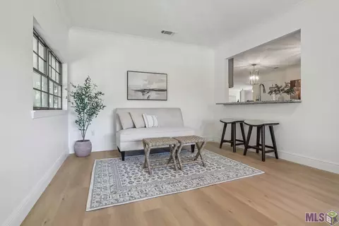 Living - 31005 Walker North Rd, Walker, LA 70785 photo 2 of 2