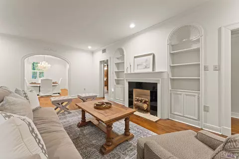 207 Lsu Ave, Baton Rouge, LA 70808