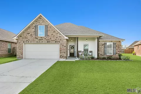 1840 Willow Bend Rd, Saint Gabriel, LA 70776