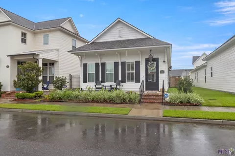 568 Glenthorne Dr, Gonzales, LA 70737