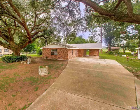 442 Crochet St, Morganza, LA 70759