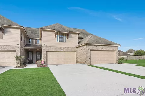 18145 Pinehurst Dr, Prairieville, LA 70769