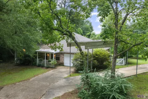 8109 S Lakeshore Dr, Ethel, LA 70730
