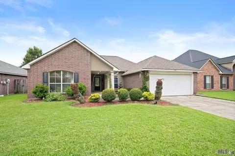 11365 Buckingham Ave, Denham Springs, LA 70726