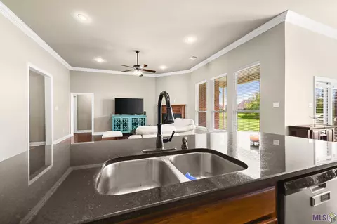 Kitchen - 3893 Union Dr, Addis, LA 70710 photo 4 of 4