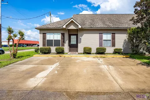 804 N N Pne #A, Gramercy, LA 70052