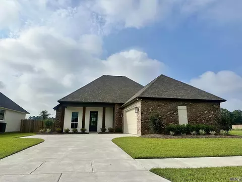7243 Effie Dr, Denham Springs, LA 70706