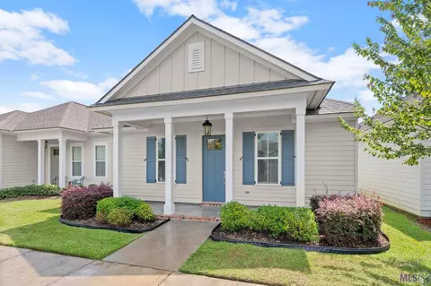 15024 Shenandoah View Ct, Baton Rouge, LA 70817