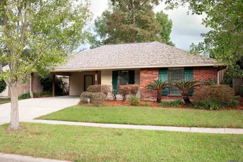 1144 Briarridge Dr, Baton Rouge, LA 70810